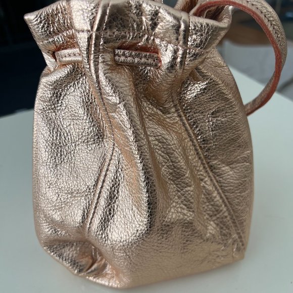 Mini Bucket Bag - Rose Pink Metallic Crackled Leather  NEW - Picture 3 of 3